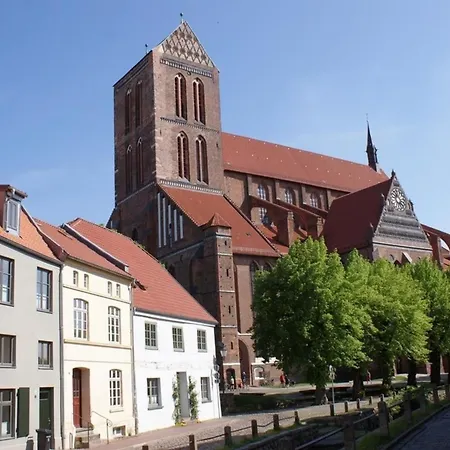Atelier Unterm Marienturm - Abc351 Висмар